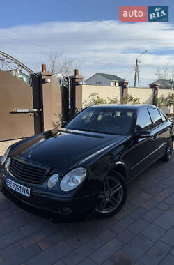 Седан Mercedes-Benz E-Class 2004 в Миколаєві