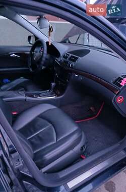 Универсал Mercedes-Benz E-Class 2003 в 