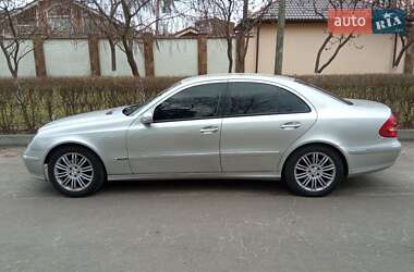 Седан Mercedes-Benz E-Class 2003 в Києві