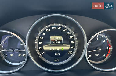 Седан Mercedes-Benz E-Class 2011 в 