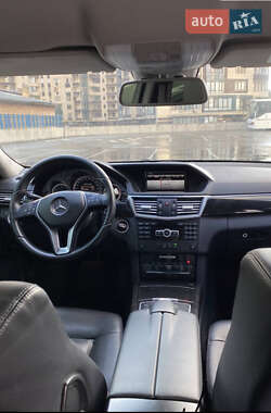 Седан Mercedes-Benz E-Class 2012 в Мукачевому