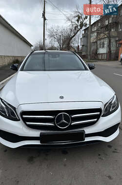 Універсал Mercedes-Benz E-Class 2017 в Одесі