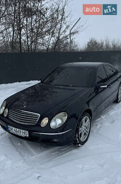 Седан Mercedes-Benz E-Class 2004 в Рівному