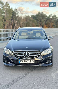 Універсал Mercedes-Benz E-Class 2013 в Рівному