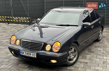 Седан Mercedes-Benz E-Class 2000 в Костопілі