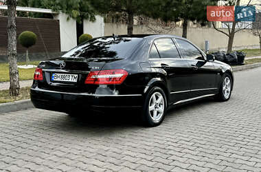 Седан Mercedes-Benz E-Class 2009 в Одессе