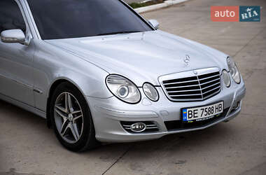 Седан Mercedes-Benz E-Class 2007 в Миколаєві