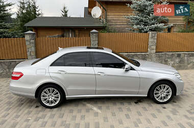 Седан Mercedes-Benz E-Class 2011 в 