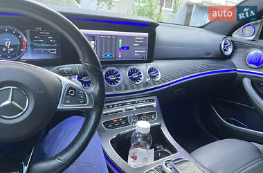 Седан Mercedes-Benz E-Class 2017 в 