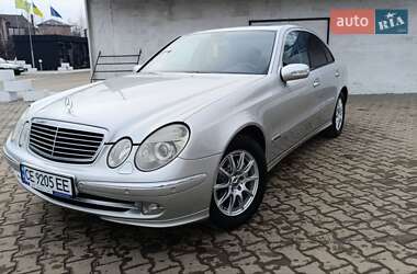 Седан Mercedes-Benz E-Class 2003 в Черновцах