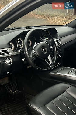 Универсал Mercedes-Benz E-Class 2013 в 