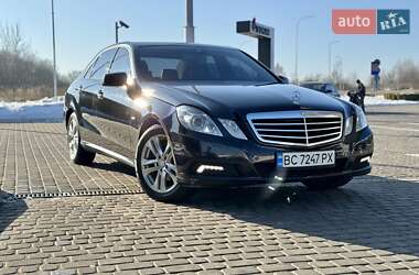 Седан Mercedes-Benz E-Class 2010 в Львові