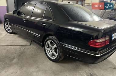 Седан Mercedes-Benz E-Class 2000 в Одессе