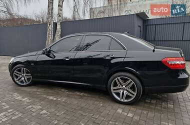 Седан Mercedes-Benz E-Class 2011 в Миргороді