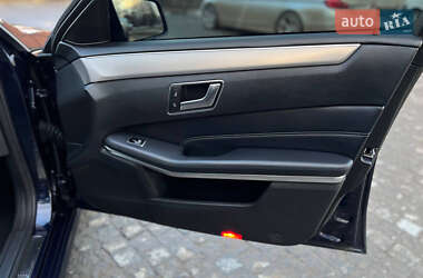 Седан Mercedes-Benz E-Class 2015 в 
