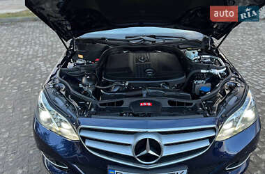 Седан Mercedes-Benz E-Class 2015 в 