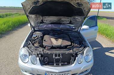 Універсал Mercedes-Benz E-Class 2006 в 