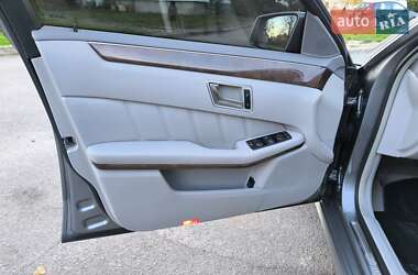 Седан Mercedes-Benz E-Class 2012 в 