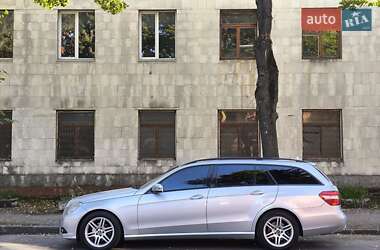 Универсал Mercedes-Benz E-Class 2010 в Виннице