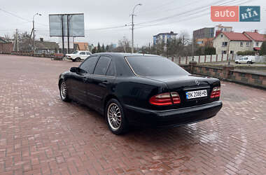 Седан Mercedes-Benz E-Class 2000 в Рівному