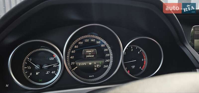 Универсал Mercedes-Benz E-Class 2013 в Житомире