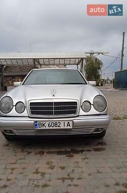 Седан Mercedes-Benz E-Class 1998 в 
