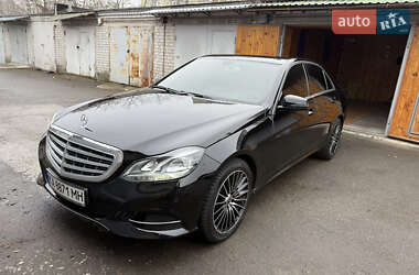 Седан Mercedes-Benz E-Class 2014 в Киеве