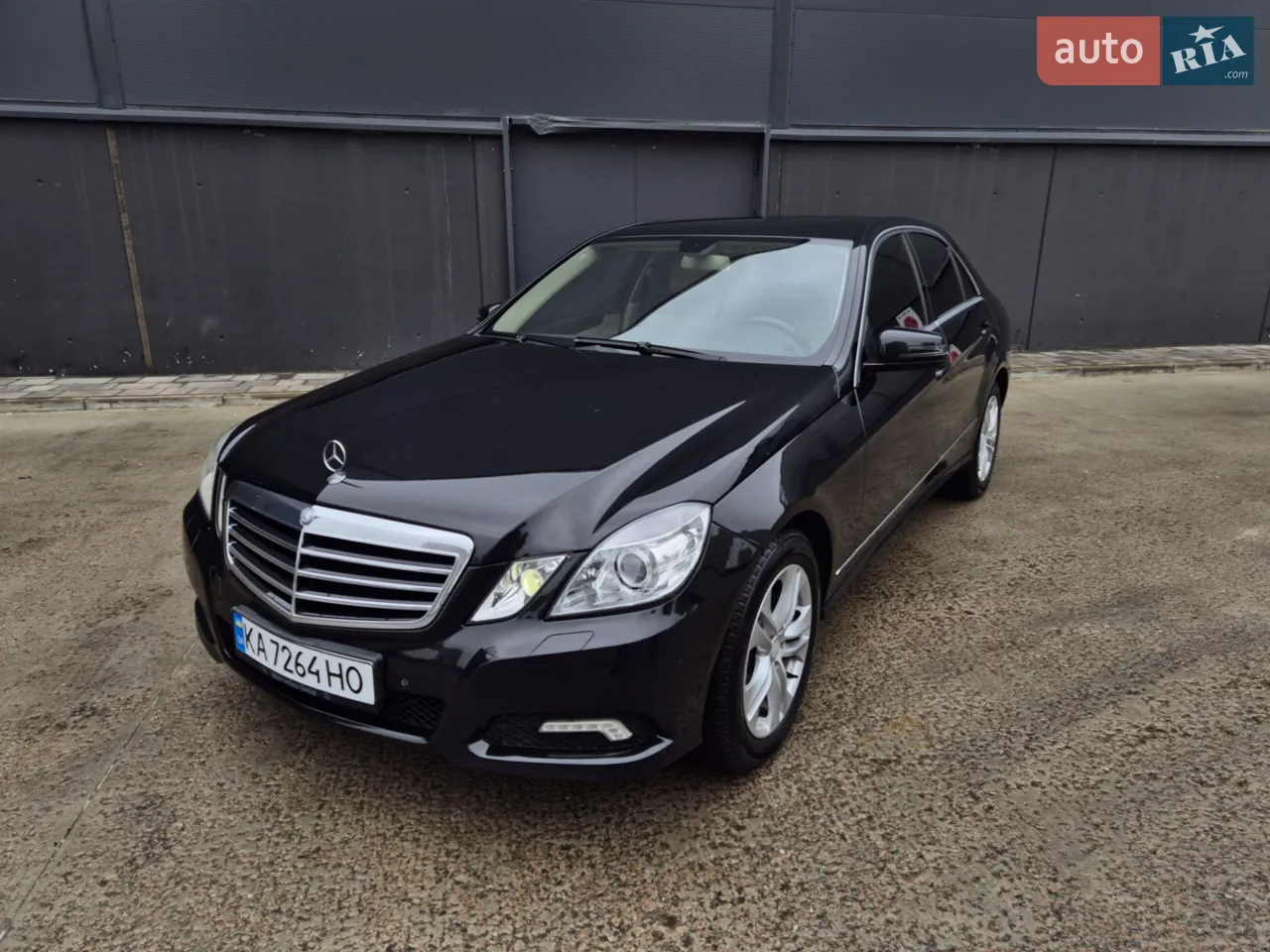 2010 Mercedes-Benz E-klasse - мініатюра 17