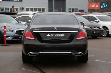 Седан Mercedes-Benz E-Class 2019 в 