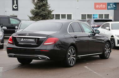 Седан Mercedes-Benz E-Class 2019 в 