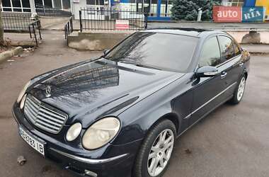 Седан Mercedes-Benz E-Class 2002 в Виннице