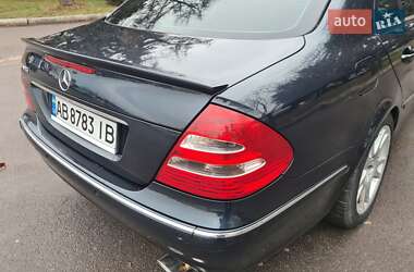 Седан Mercedes-Benz E-Class 2002 в Виннице