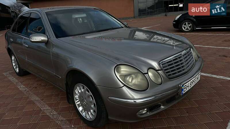 Седан Mercedes-Benz E-Class 2004 в Одесі