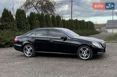 Седан Mercedes-Benz E-Class 2012 в Городенке