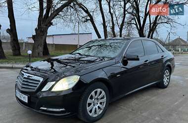 Седан Mercedes-Benz E-Class 2012 в Білгороді-Дністровському