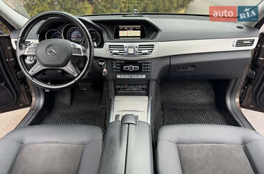 Седан Mercedes-Benz E-Class 2014 в Киеве