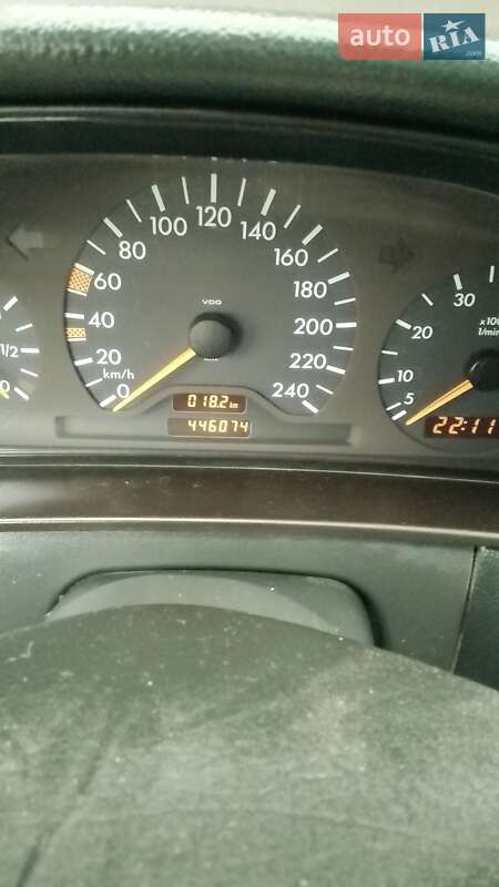 Універсал Mercedes-Benz E-Class 1999 в Запоріжжі фото 8 Універсал Mercedes-Benz E-Class 1999 в Запоріжжі