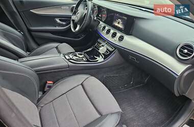 Универсал Mercedes-Benz E-Class 2016 в 