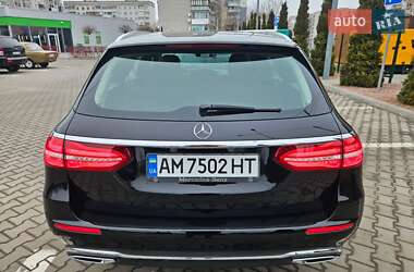 Универсал Mercedes-Benz E-Class 2016 в 