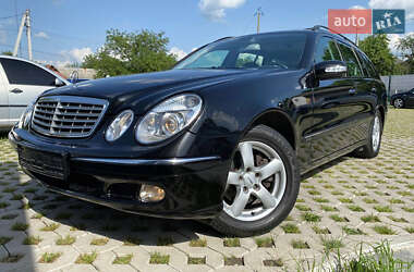 Седан Mercedes-Benz E-Class 2003 в Смілі