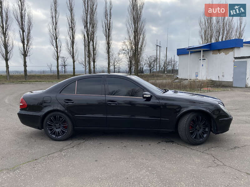 Седан Mercedes-Benz E-Class 2005 в Снигиревке фото 9 Седан Mercedes-Benz E-Class 2005 в Снигиревке