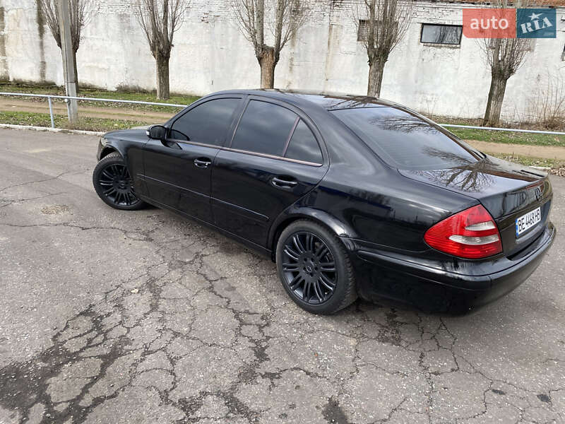Седан Mercedes-Benz E-Class 2005 в Снигиревке фото 5 Седан Mercedes-Benz E-Class 2005 в Снигиревке