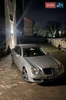 Седан Mercedes-Benz E-Class 2007 в Чернівцях