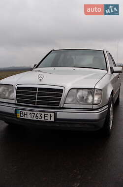 Седан Mercedes-Benz E-Class 1995 в Вознесенську