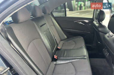 Седан Mercedes-Benz E-Class 2003 в 