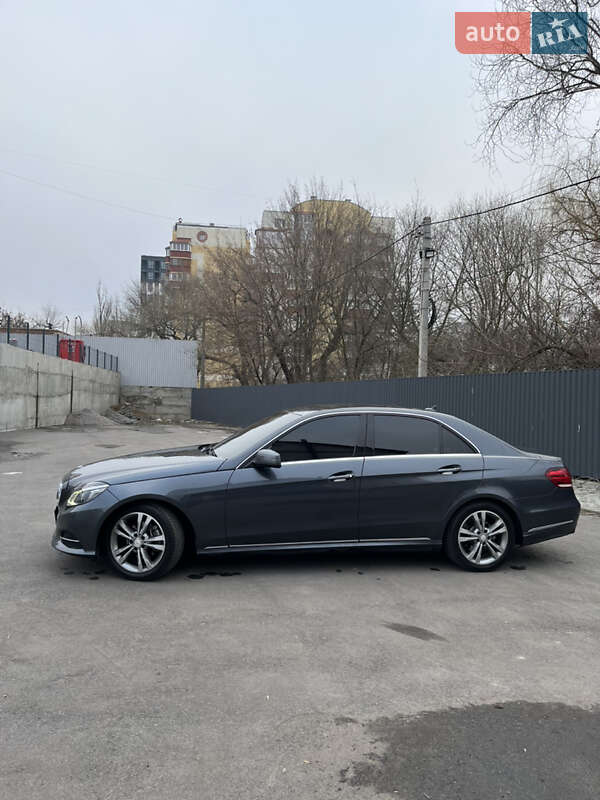 Седан Mercedes-Benz E-Class 2014 в Виннице