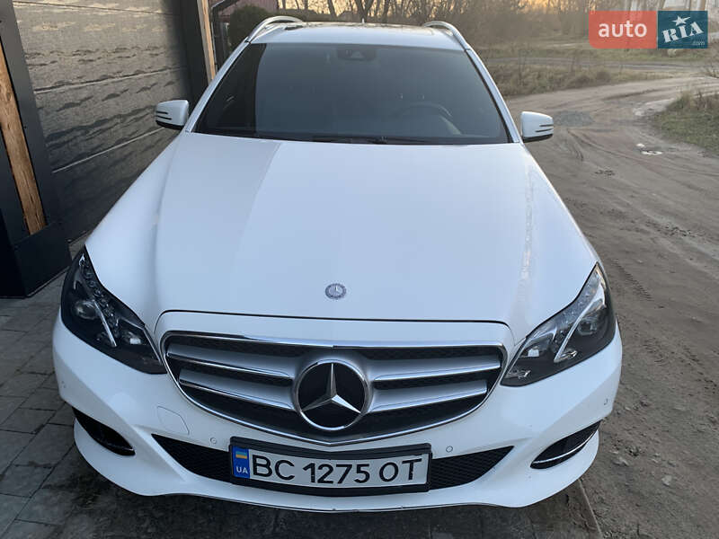 Универсал Mercedes-Benz E-Class 2013 в Яворове