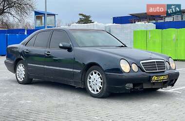 Седан Mercedes-Benz E-Class 1999 в Коломые