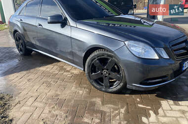 Седан Mercedes-Benz E-Class 2012 в 