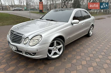 Седан Mercedes-Benz E-Class 2002 в Лубнах